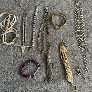Mixed jewelry bundle